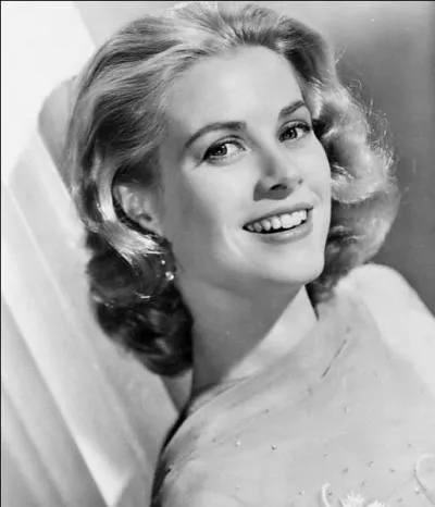 Grace Kelly a joué dans...
