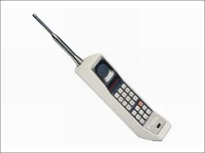 Comment s'appelait le modèle proposé de l'époque dont l'image est affichée ci-dessous ?