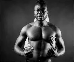 "Bébé t'as besoin d'amour, 
de mes bisous dans ton cou..."