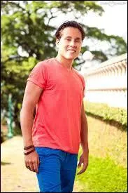 Quel est le garçon dont Jessica a été proche ?