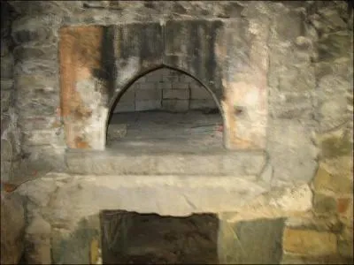 Ceci est un four ancien. A quoi était-il destiné ?