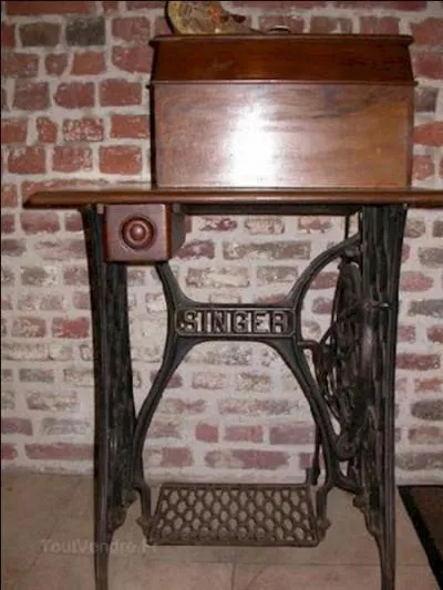 Qu'est-ce qui peut bien se cacher sous ce coffre ?