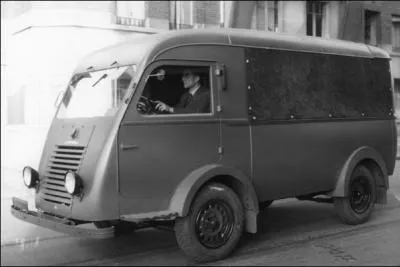 Quel est ce vieil utilitaire ?