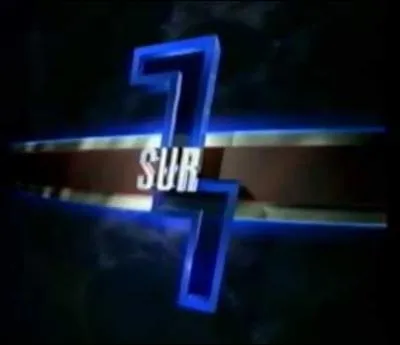 Qui a présenté la magazine politique "7 sur 7" sur TF1 de 1984 à 1997 ?