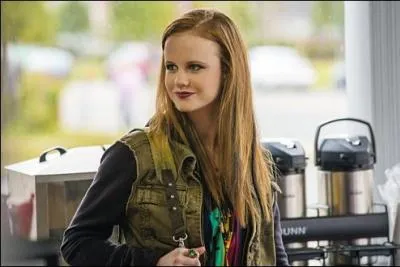 Qui est cette fille ?