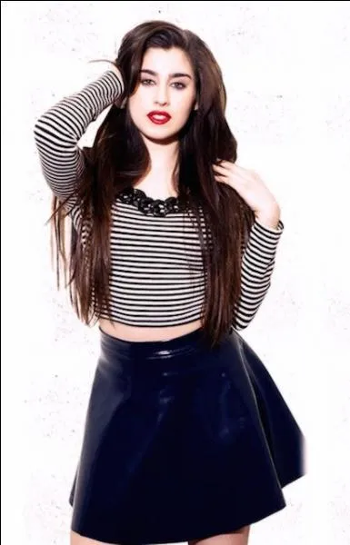 Comment cette fille s'appelle-t-elle ?