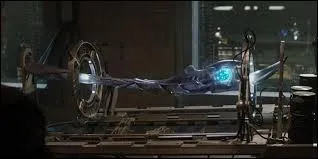 Avec quoi Stark et Banner créent-ils Ultron ?