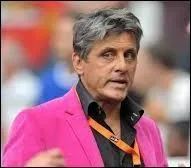 Depuis le milieu des années 2000, cet ancien rugbyman est devenu consultant sportif pour la radio et la télévision. On l'entend et le voit souvent sur la chaîne "L'Équipe 21". Quel est le prénom de cet autre Blanc ?