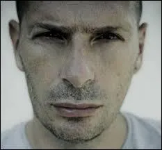 À quel groupe appartenait Akhenaton ?