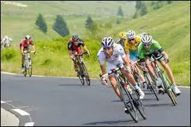 Dans quelle ville la dix-septième étape est-elle repartie ?