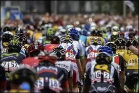 Dans cette 102e du Tour de France, il y a 198 participants.