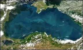 Comment se nomme cette mer qui ressemble à l'Australie ?