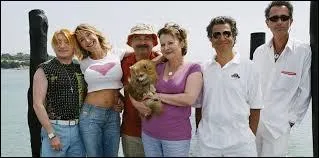 Combien d'années se sont écoulés entre "Les Bronzés font du ski" et "Les Bronzés 3 : Amis pour la vie" ?