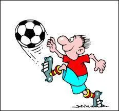 Je vais prendre un ballon pour jouer au football avec mes amis.