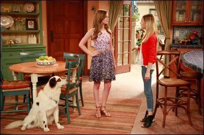 Dans quelle série apparaît-elle ?