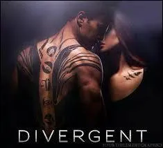 Où Quatre et Tris s'embrassent-ils pour la première fois ?