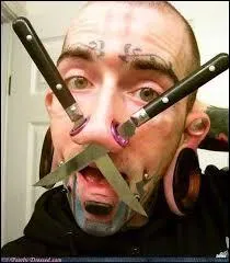 L'une de ces marques de couteau n'est pas française, savez-vous laquelle ?