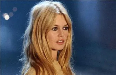 Qu'allez-vous penser d'elle ?