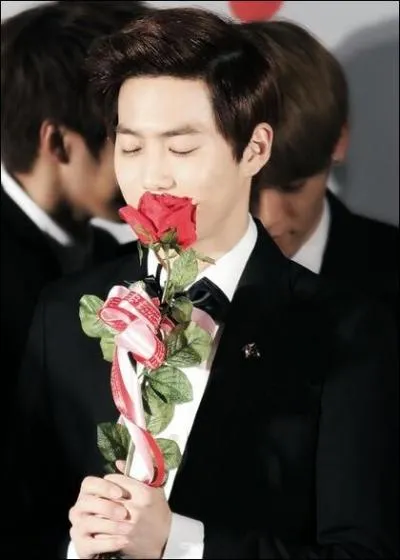 Qui n'a pas parlé pendant tout un épisode de "EXO Showtime" ?