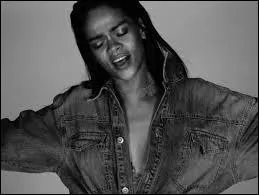Maintenant, la chanson de Rihanna, Kanye West et Paul McCartney. C'est bien sûr ..