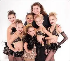 Sur quelle chaîne est diffusée l'émission "Dance Moms" ?