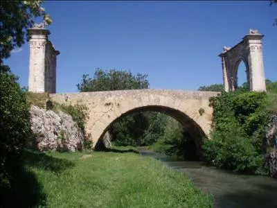 Quel est le nom de ce pont ?