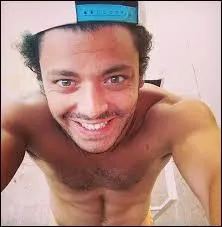 De quelle origine est Kev Adams ?