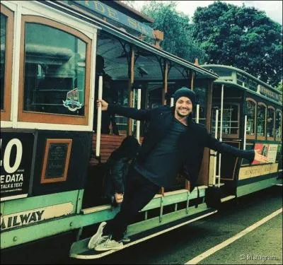 Dans quel pays n'a-t-il pas fait de spectacle ?