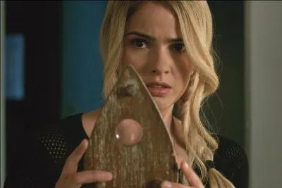 La meilleure amie de Laine se suicide après avoir joué à un drôle de jeu toute seule. Laine décide d'y jouer en y invitant quelques amis. Le jeu hante les personnes qui tenteraient d'y jouer.