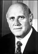 Comment s'appelle le président sud-africain qui fait libérer Mandela en 1990 et abolit l'apartheid en 1991 ?