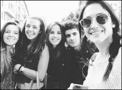 Comment s'appelait son premier amour ? Et quel âge avait-elle quand elle est tombée amoureuse de lui ?