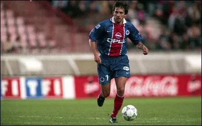 Contre qui le PSG s'inclina-t-il en finale de Coupe des Coupes 1996-1997 ?