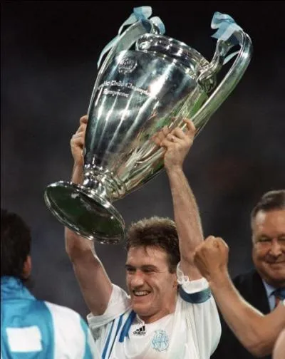 Où s'est déroulée la finale victorieuse de Marseille en 1993 ?