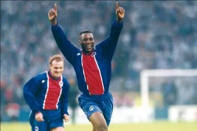 Contre qui le PSG a-t-il remporté la Coupe des Coupes 1996 ?