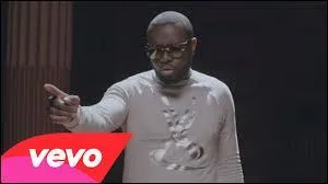 Voilà la chanson de Maître Gims, qui s'intitule...