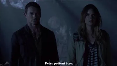 Peter prêtent être :