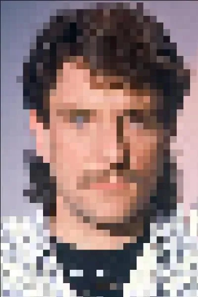 Sa famille est originaire du Frioul. Dans quel pays se trouve cette région ?