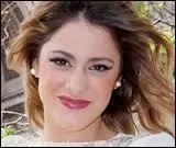 On vous connaît principalement pour votre rôle dans la série "Violetta". Combien compte-t-elle de saisons ?