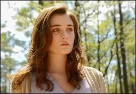 Qui a sauvé Mélanie Cross de la noyade ?