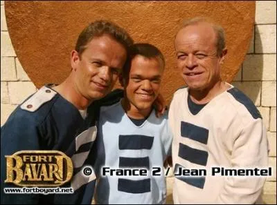 Si vous passez votre temps devant la télévision, vous allez pouvoir me dire si un de ces personnages s'appelle Passe-Temps...