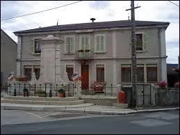 Outriaz est une commune rh&ocirc;nalpine situ&eacute;e dans le d&eacute;partement ...