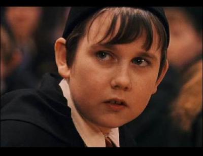 Qui interprète Neville dans Harry Potter 7 ?