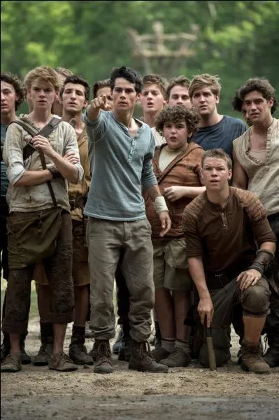 Pendant toute l'histoire trois personnes vont se faire piquer par des griffeurs, mais dans quel ordre ?