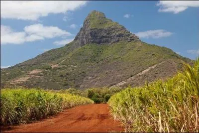 Au XVIIe siècle, quelle était la plus grande ressource de Marie-Galante ?