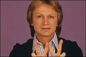 Que chantait Cloclo dans le même temps ?