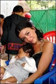 Comment s'appelle le fils aîné de Jenifer ?