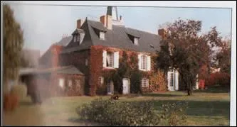 Lino Ventura possédait une maison à Baracé dans le Maine-et-Loire. Quel est le nom de cette maison ?