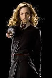 Avec quelle appréciation Hermione a-t-elle réussi l'épreuve "Soins aux créatures magiques" ?