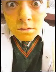 Que répond un élève lorsqu'Éric lui demande ce qu'il faut faire quand on veut faire du basket et qu'il n'y a pas de terrain ?