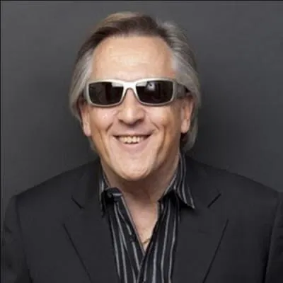 Nous a fait et nous fait encore danser sous les sunlights des tropiques.